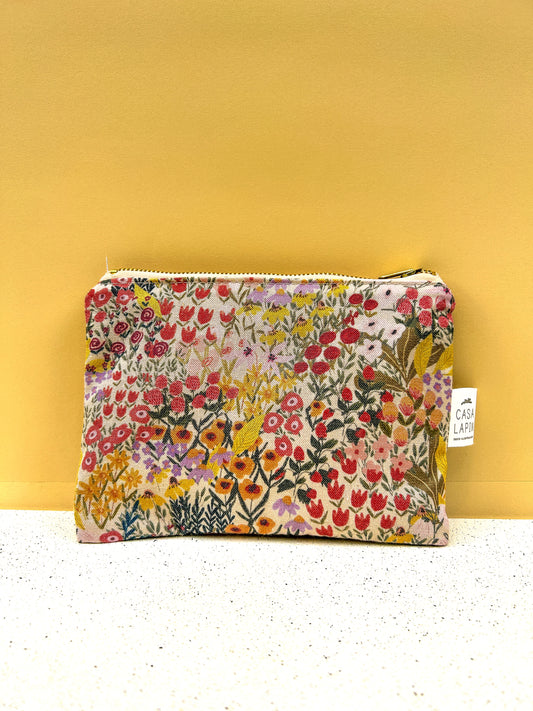Estuche chico amarillo