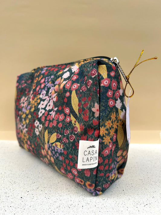 Estuche cosmetiquero verde