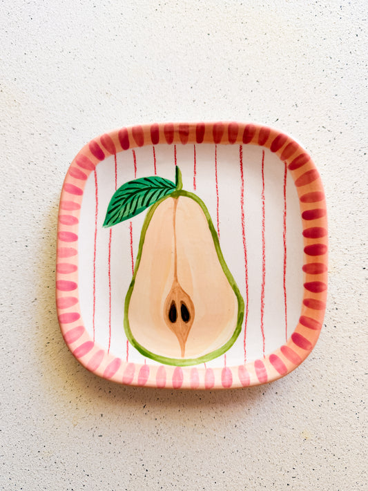 Plato cuadrado pera 1