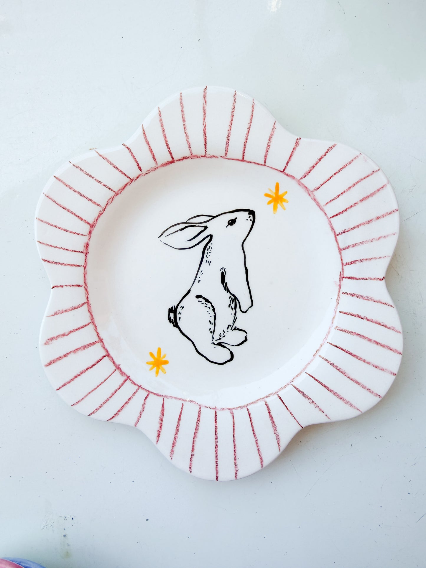 Plato L’amour rayas rosa