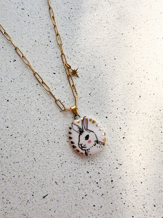 Collar chunk conejo blanco