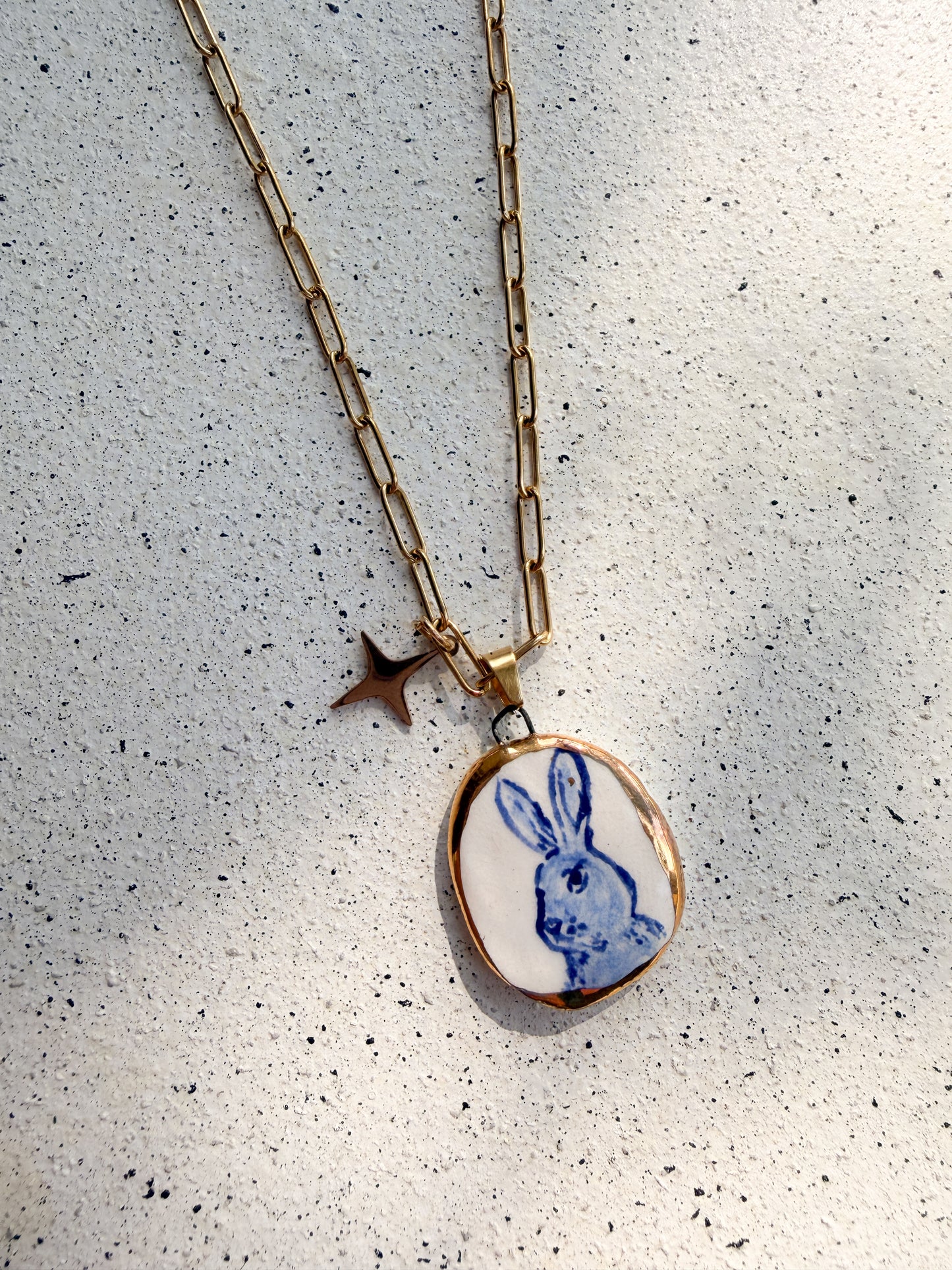 Collar chunk conejo azul